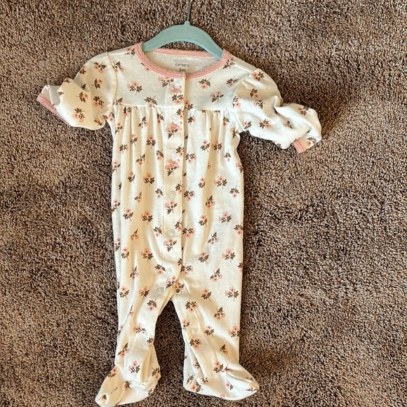 Carter Floral Sleep & Play Pajamas/ Onesie size 0-3 months - Picture 2 of 5